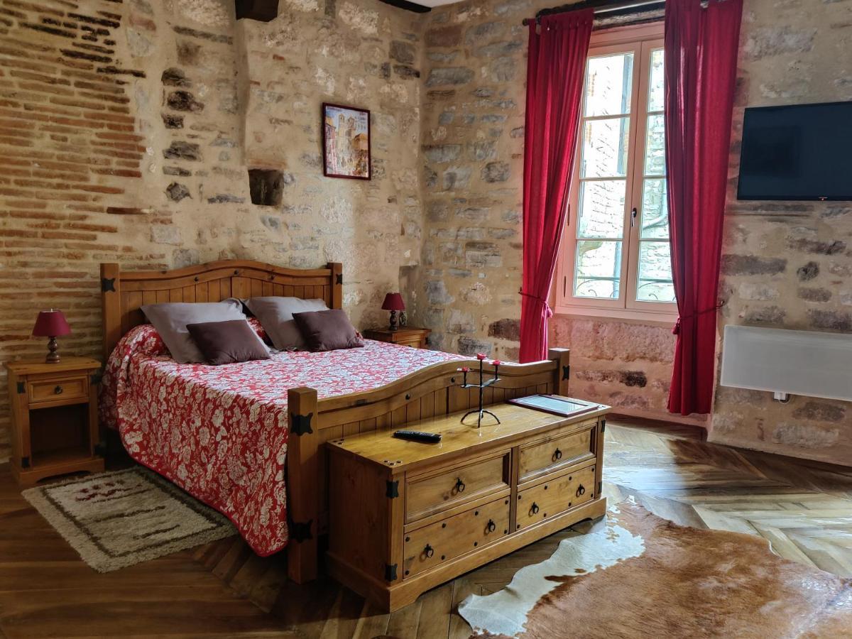 コルド・シュル・シエル シャンブル ドート レスクエル デ シュヴァリエ Bed & Breakfast エクステリア 写真