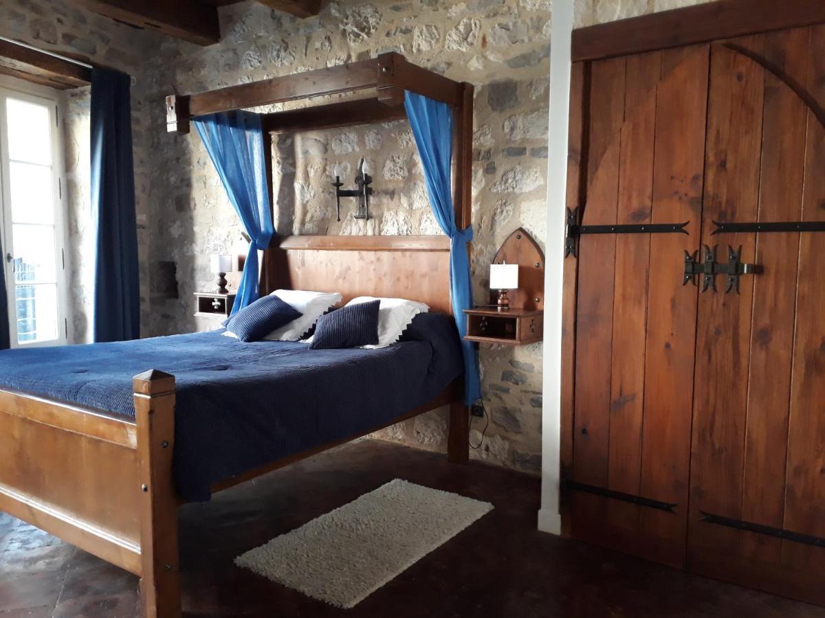 コルド・シュル・シエル シャンブル ドート レスクエル デ シュヴァリエ Bed & Breakfast エクステリア 写真